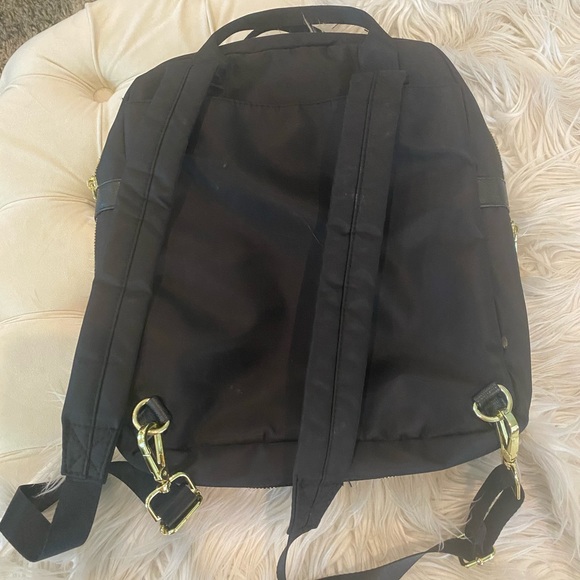 Back pack - Picture 5 of 5